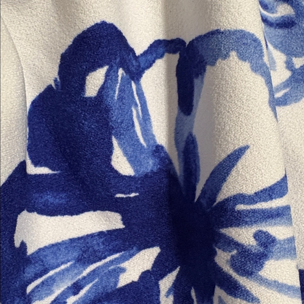 Lauren Ralph Lauren Floral Blue and White Dress On and Off Shoulder SZ 12 - Picture 3 of 11